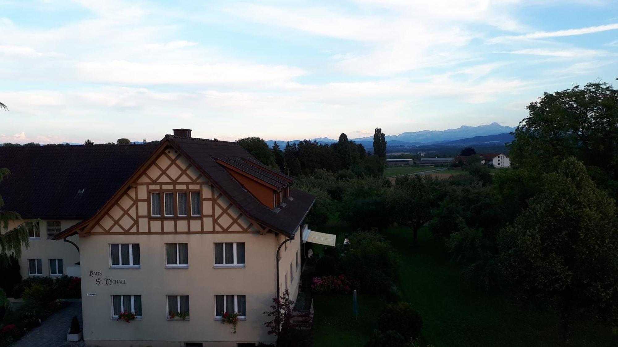 Haus St.Michael Hotel Dozwil Kültér fotó